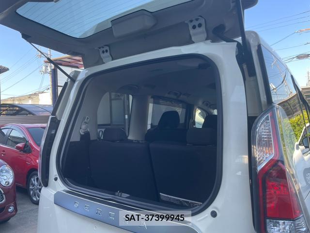 Nissan SERENA 2017-05 8221391-16