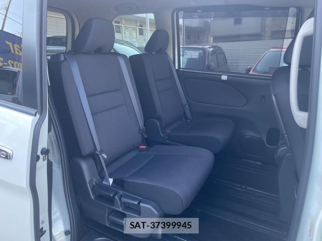 Nissan SERENA 2017-05 8221391-18