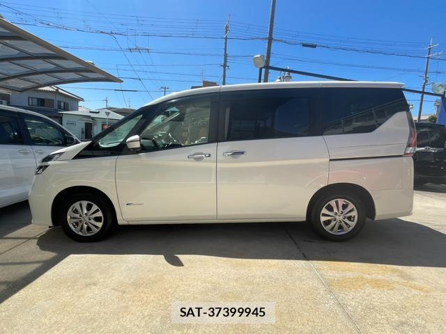 Nissan SERENA 2017-05 8221391-4