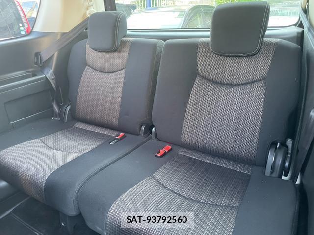 Nissan SERENA 2016-07 8221395-12
