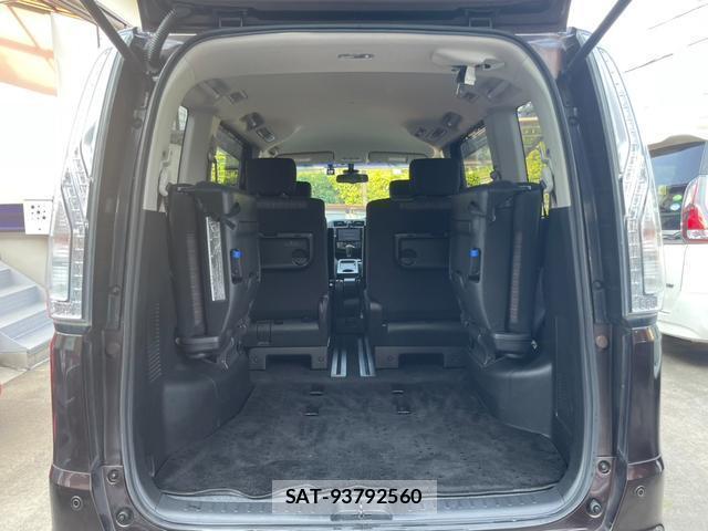 Nissan SERENA 2016-07 8221395-14
