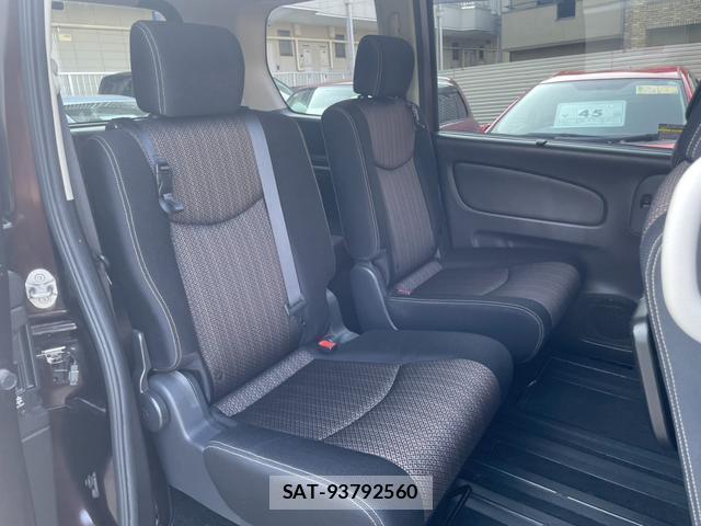 Nissan SERENA 2016-07 8221395-17