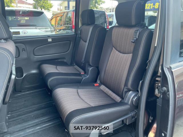 Nissan SERENA 2016-07 8221395-8