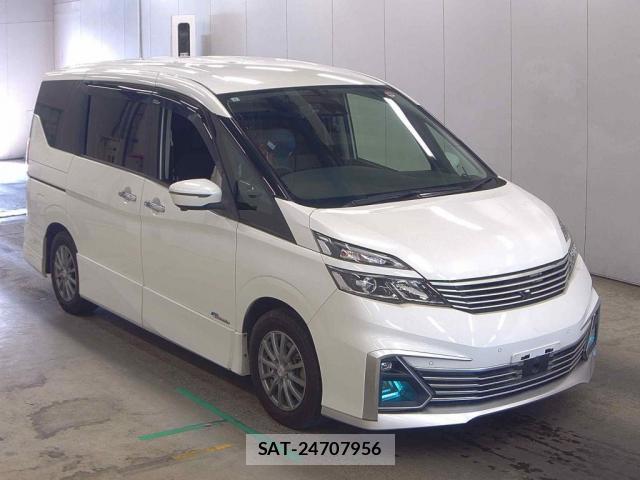 Nissan SERENA 2017-06 8221417-0