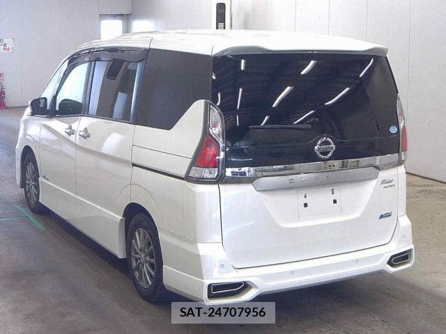 Nissan SERENA 2017-06 8221417-1