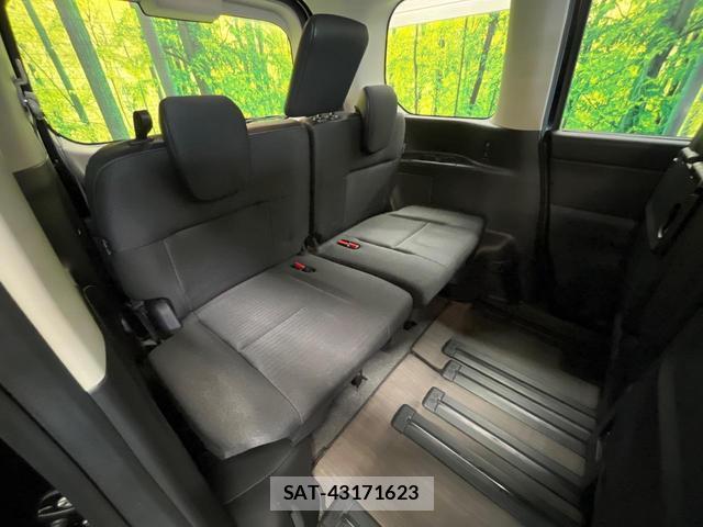 Nissan SERENA 2023-12 8221641-11