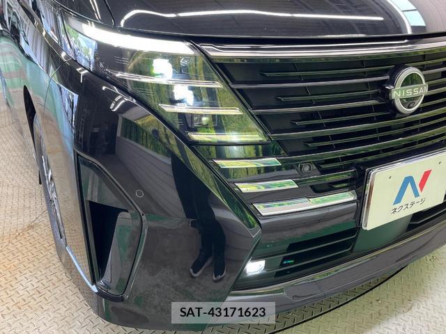Nissan SERENA 2023-12 8221641-12