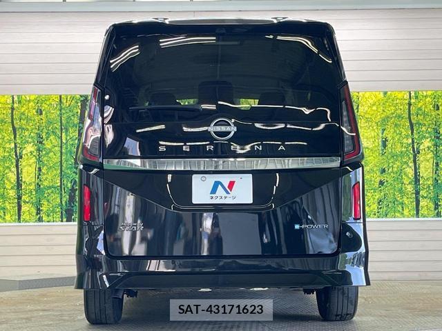 Nissan SERENA 2023-12 8221641-15