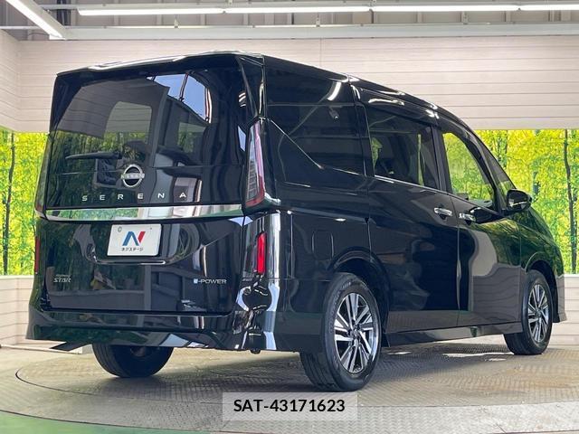 Nissan SERENA 2023-12 8221641-17