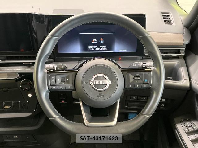 Nissan SERENA 2023-12 8221641-5