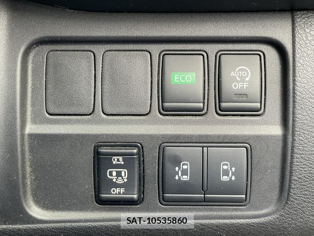 Nissan SERENA 2018-07 8222364-11