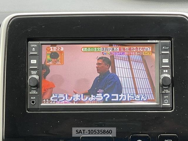Nissan SERENA 2018-07 8222364-6
