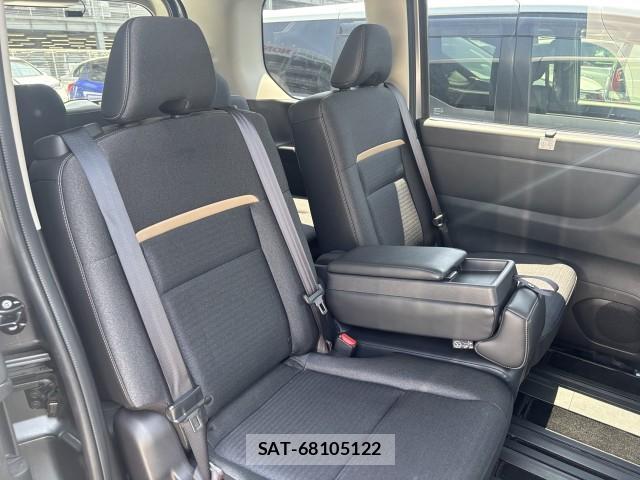 Nissan SERENA 2023-09 8222818-4
