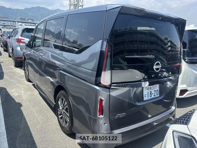 Nissan SERENA 2023-09 8222818-5