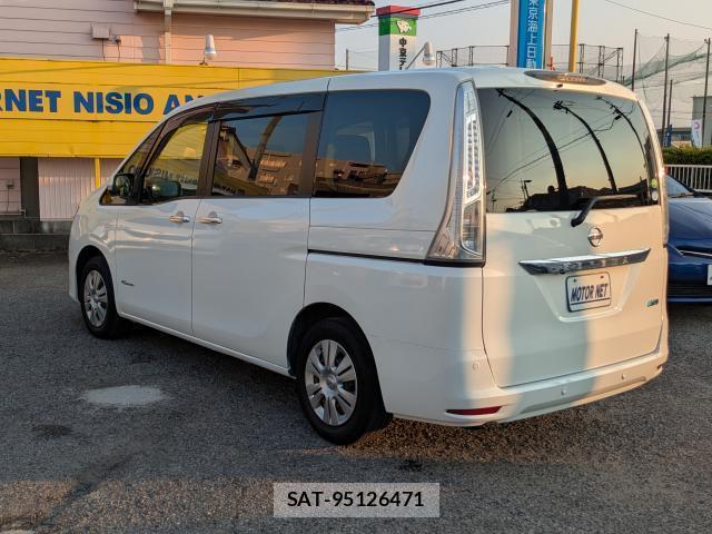 Nissan SERENA 2015-10 8222900-10