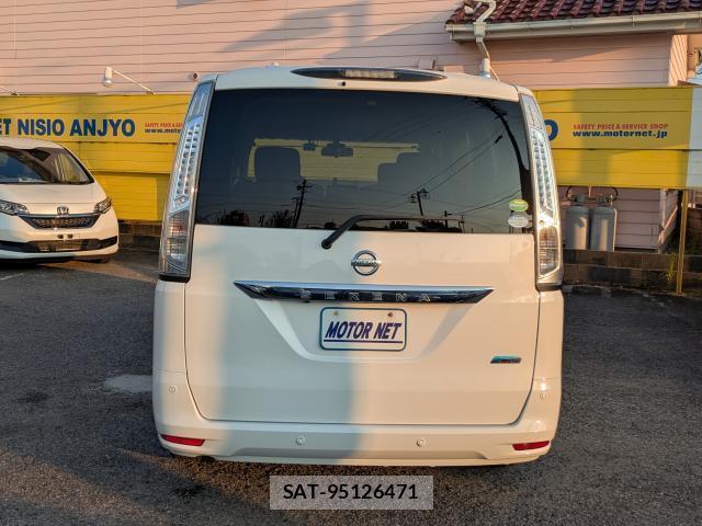 Nissan SERENA 2015-10 8222900-13