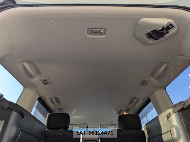 Nissan SERENA 2015-10 8222900-16