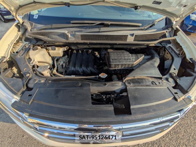 Nissan SERENA 2015-10 8222900-7