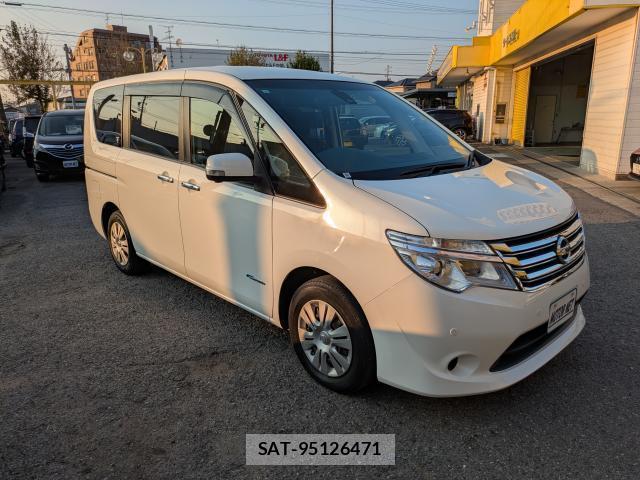 Nissan SERENA 2015-10 8222900-9