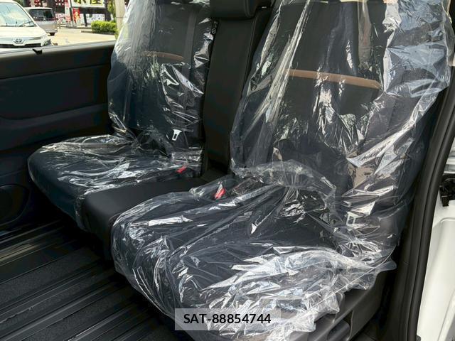 Nissan SERENA 2026-06 8223104-9