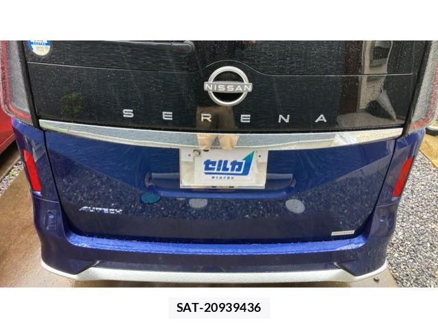 Nissan SERENA 2023-02 8223118-1