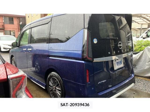 Nissan SERENA 2023-02 8223118-13