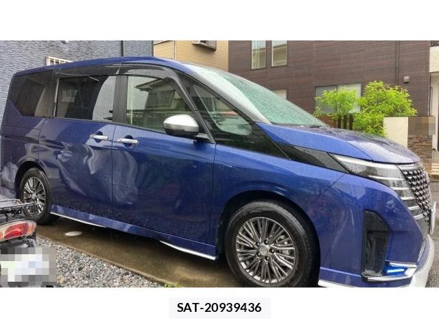 Nissan SERENA 2023-02 8223118-3