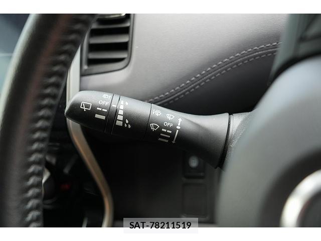 Nissan SERENA 2020-03 8223245-12