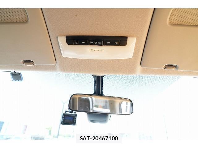 Nissan SERENA 2019-08 8223250-17