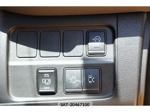 Nissan SERENA 2019-08 8223250-8