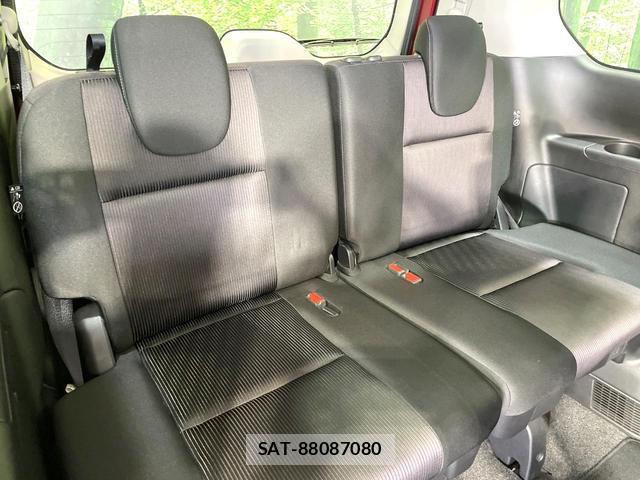 Nissan SERENA 2018-04 8223276-9