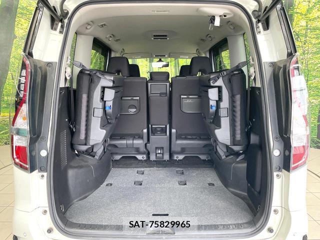 Nissan SERENA 2022-07 8223283-10