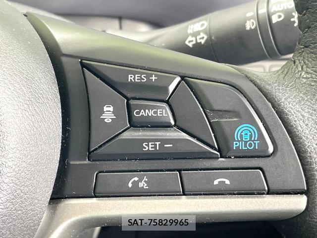 Nissan SERENA 2022-07 8223283-4