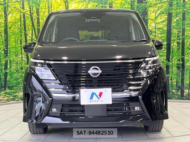 Nissan SERENA 2023-04 8223513-14