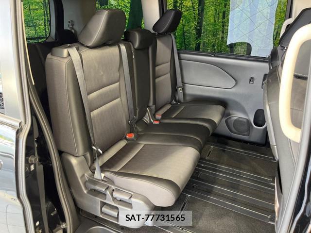 Nissan SERENA 2021-03 8223528-8