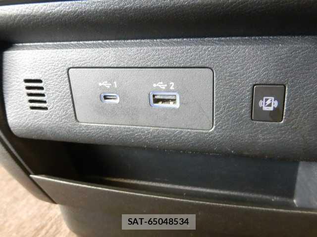 Nissan SERENA 2023-07 8223935-11