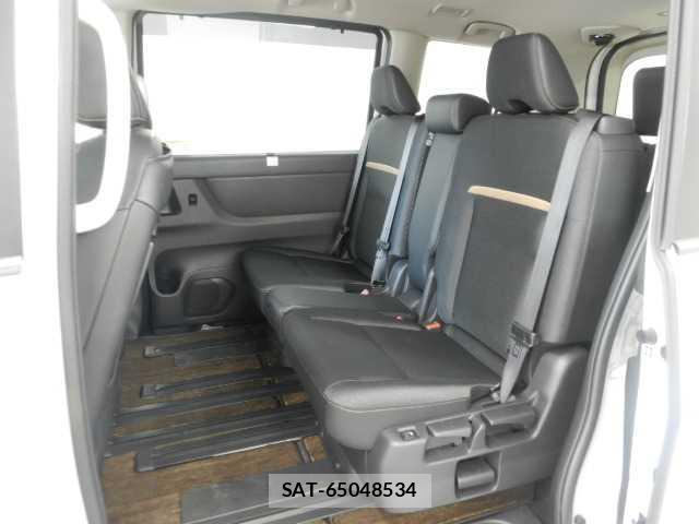 Nissan SERENA 2023-07 8223935-17