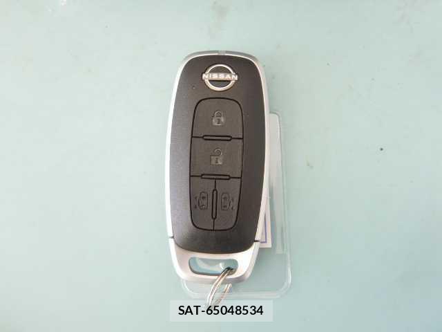 Nissan SERENA 2023-07 8223935-19