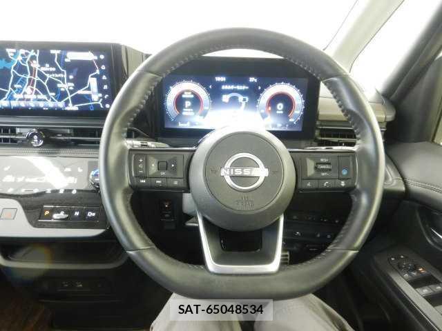 Nissan SERENA 2023-07 8223935-7