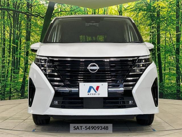 Nissan SERENA 2023-06 8224043-14