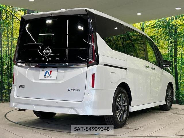 Nissan SERENA 2023-06 8224043-17