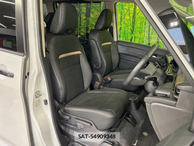Nissan SERENA 2023-06 8224043-7