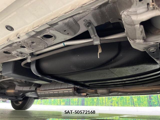 Nissan SERENA 2017-07 8224199-19
