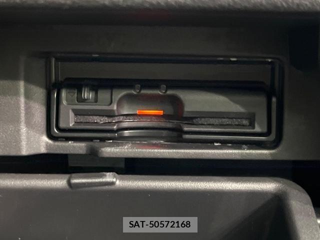 Nissan SERENA 2017-07 8224199-5