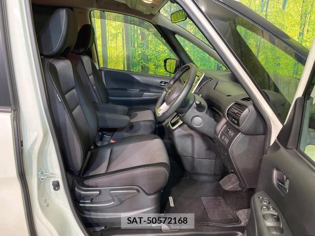 Nissan SERENA 2017-07 8224199-7