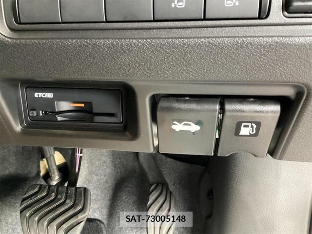 Nissan SERENA 2025-08 8224568-2