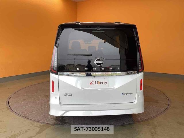 Nissan SERENA 2025-08 8224568-5