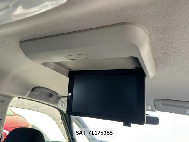Nissan SERENA 2016-11 8224664-13