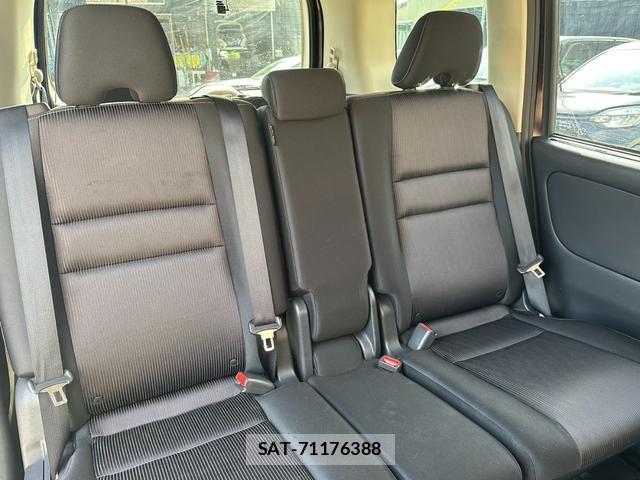 Nissan SERENA 2016-11 8224664-7