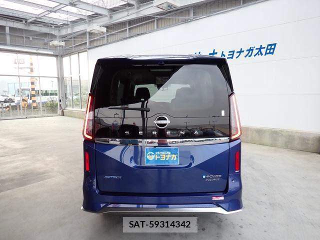 Nissan SERENA 2025-01 8224776-4